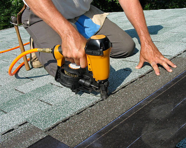 Quick and Trustworthy Emergency Roof Repair Services in Vaiden, MS